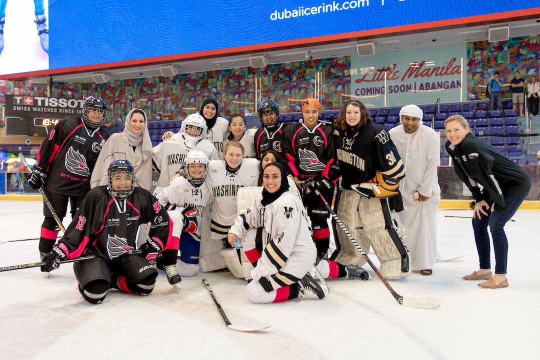 US Women’s Ice Hockey Team Visits the UAE