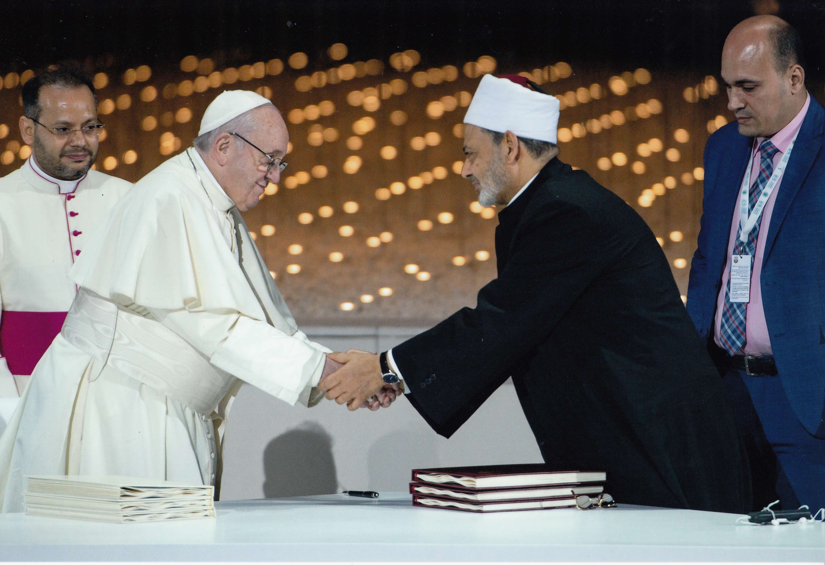 His Holiness Pope Francis and His Eminence Sheikh Ahmed el-Tayeb