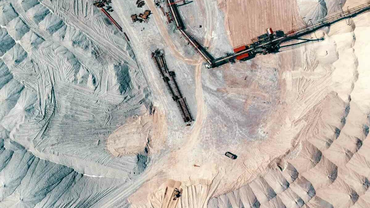 Overview image of worksite