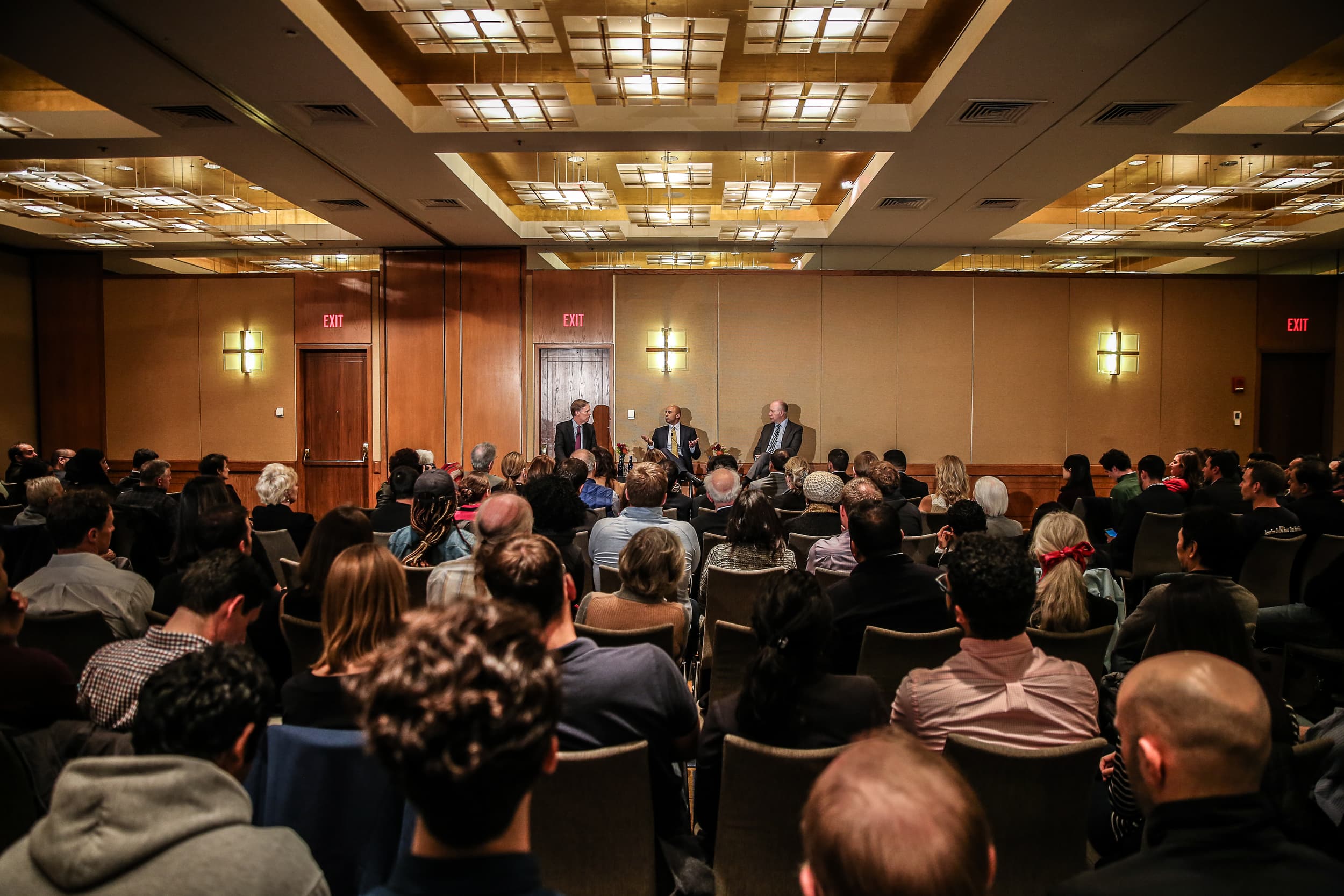 Ambassador Yousef Al Otaiba, Harvard University Senior Visiting Fellow joins Professors Nicholas Burns and David Gergen on a panel discussing Middle East leadership, foreign policy, governance and UAE's innovation initiatives with Kennedy School students, faculty and the wider Cambridge community in attendance during the ambassador's outreach trip to Boston in October 2016