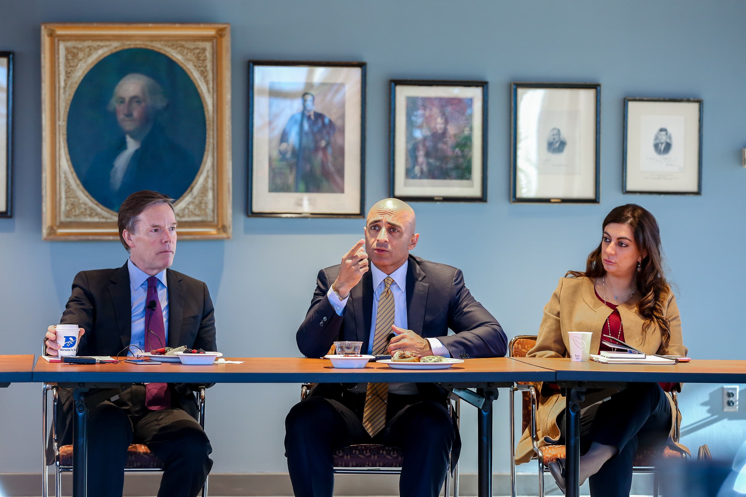 Ambassador Yousef Al Otaiba, Senior Visiting Fellow speaks with Harvard Kennedy School students at Professor Nicholas Burns' class on #UAEUSA partnerships, countering violent extremism and a range of international relations issues during the ambassador's outreach trip to Boston in October 2016