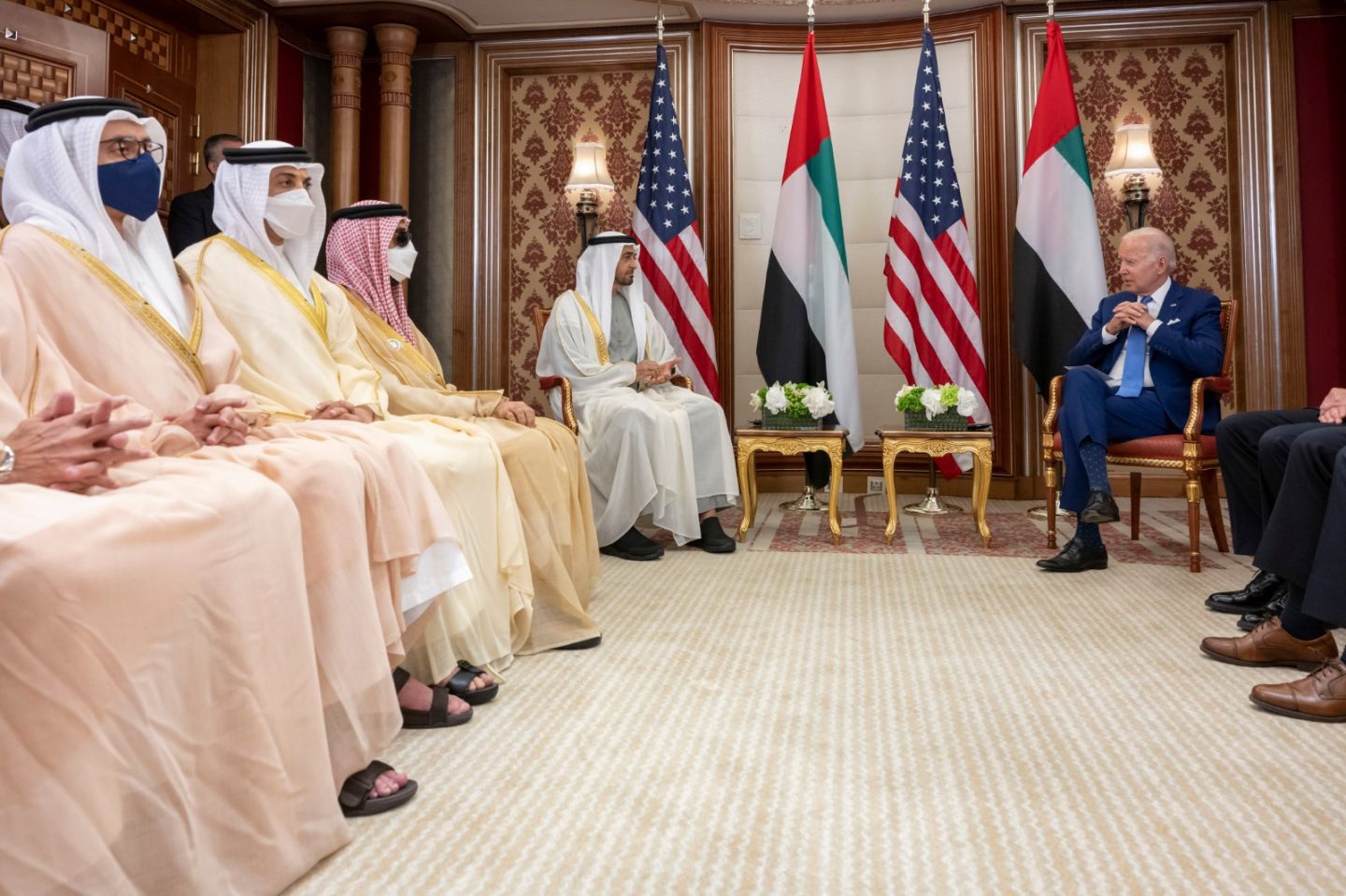 UAE President, US President discuss bilateral relations on sidelines of Jeddah Security and Development Summit
