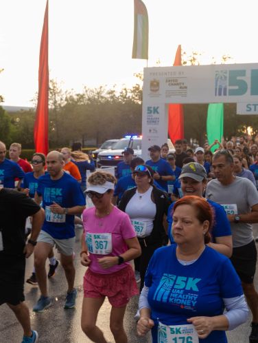 the 5K UAE Healthy Kidney Run kicks off in front of the iconic Miami City Hall
