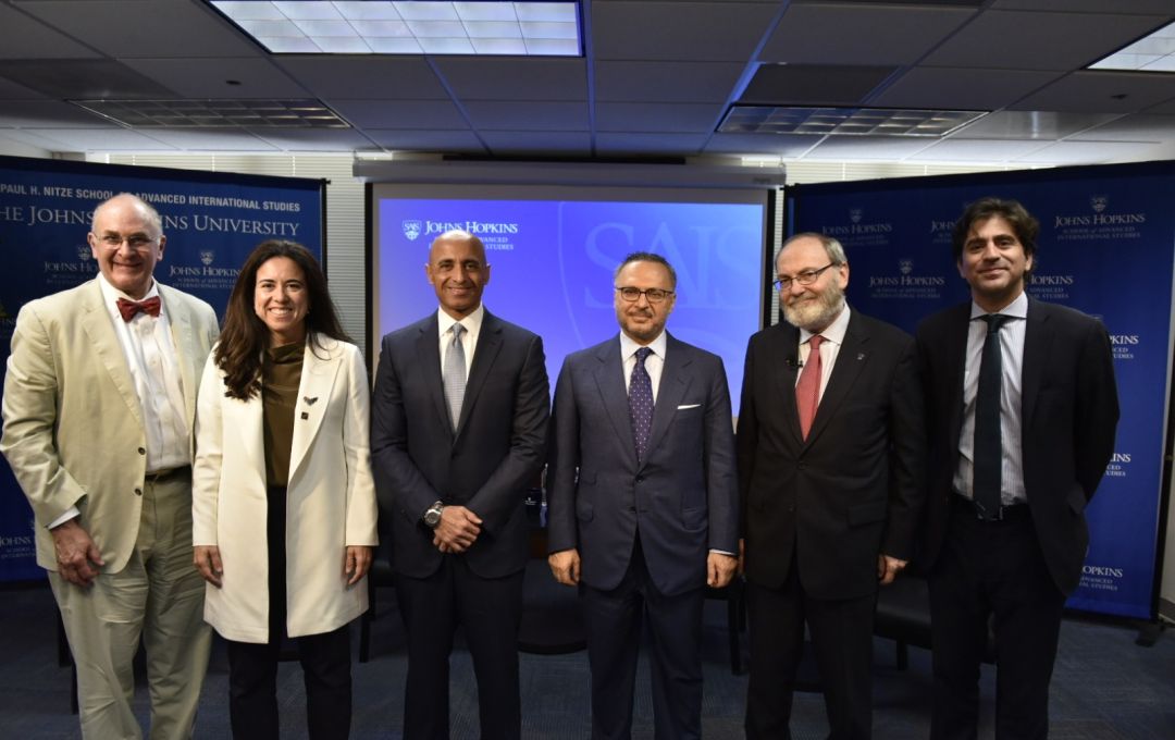  UAE-based Anwar Gargash Diplomatic Academy and Johns Hopkins University School of Advanced International Studies Launch New Initiative