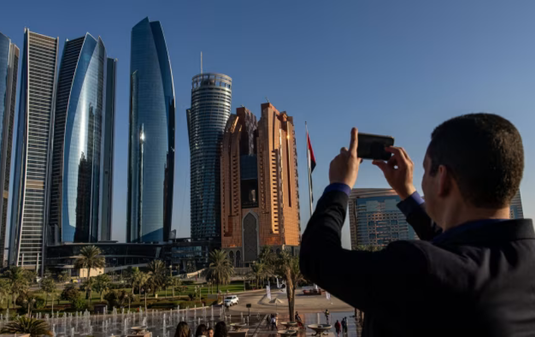 Amid President Donald Trump’s tariff blitz, UAE officials have been keen to highlight the Gulf state’s willingness to bet on America for the long term © Christopher Pike/Bloomberg