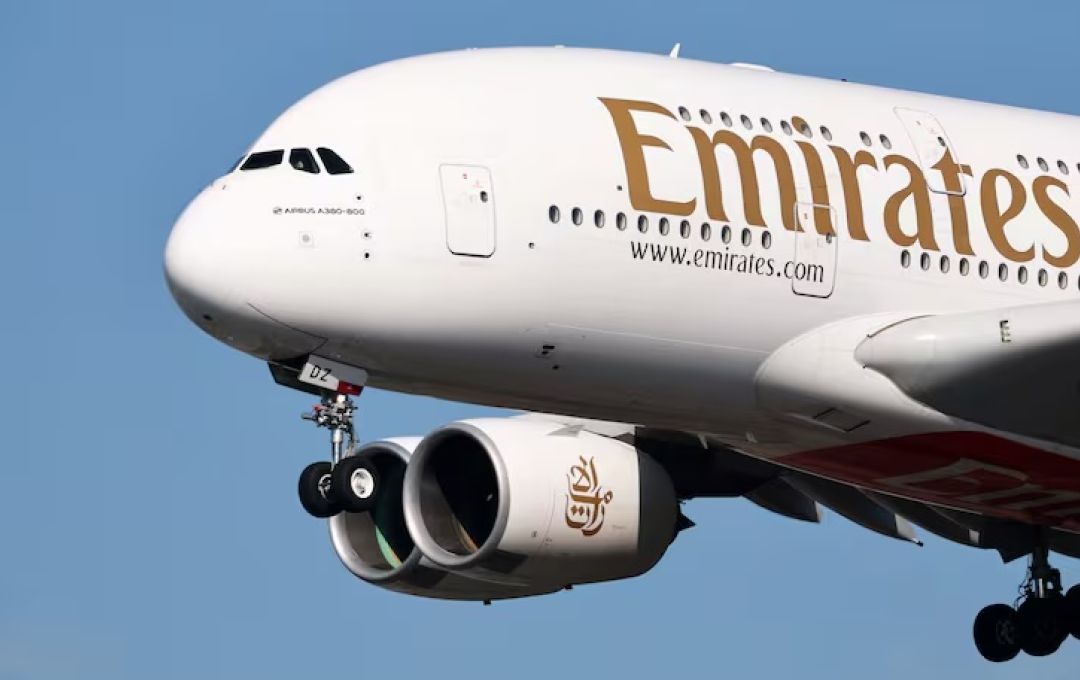 Emirates plane