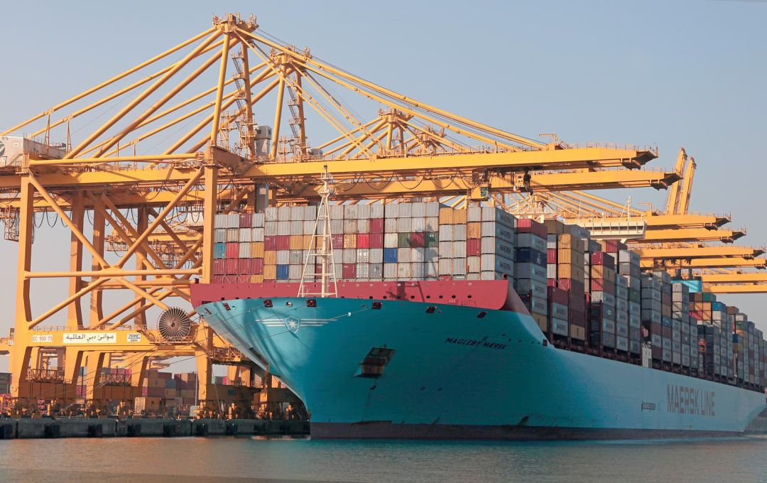 container ship 1