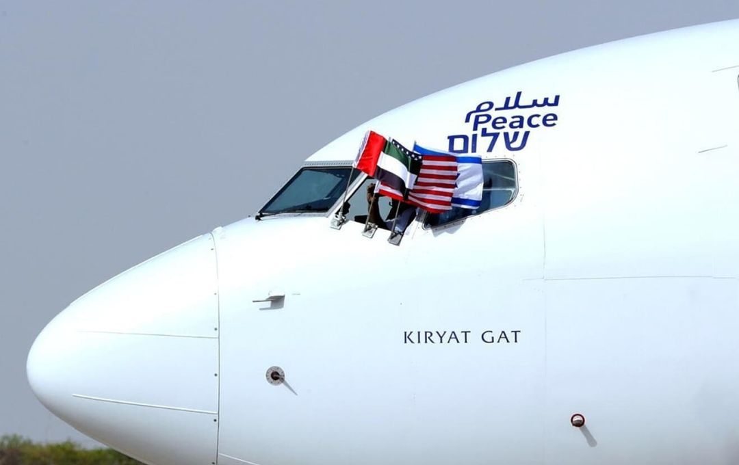 peace plane flag image.v1 1