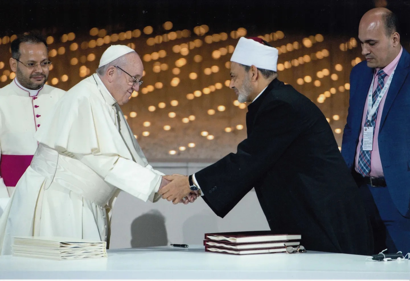 His Holiness Pope Francis and His Eminence Sheikh Ahmed el-Tayeb